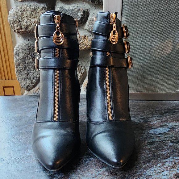 NWOT IDIFU Buckle Strap Ankle Booties Size 10 - Picture 6 of 16